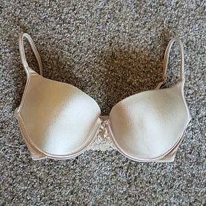 34D Wonderbra Push-Up Nude